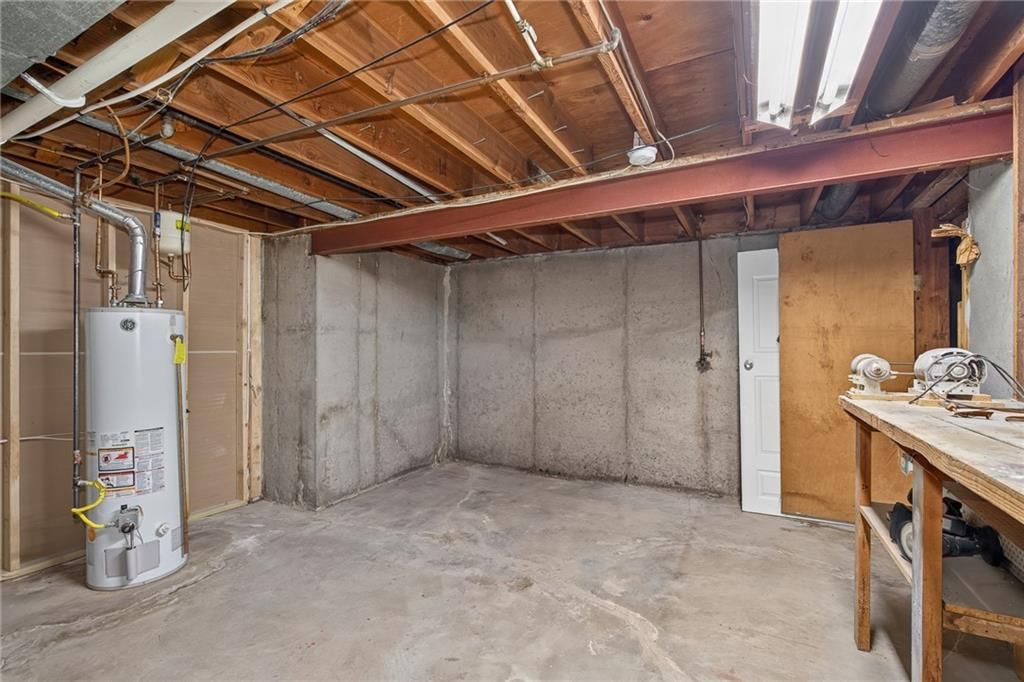 708 S Harrison Street — photo 37