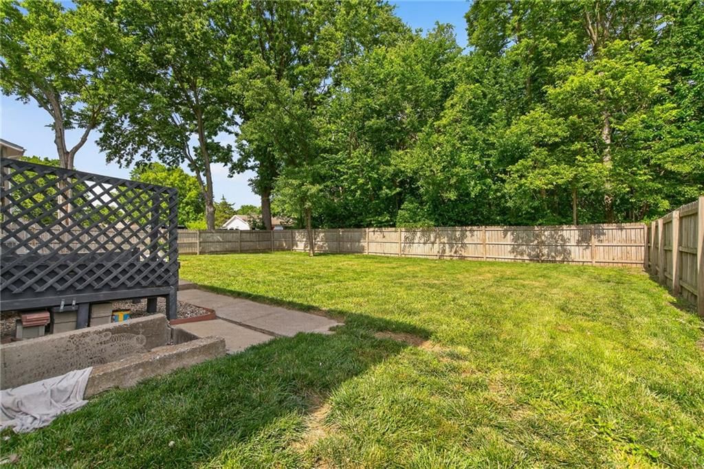 708 S Harrison Street — photo 42