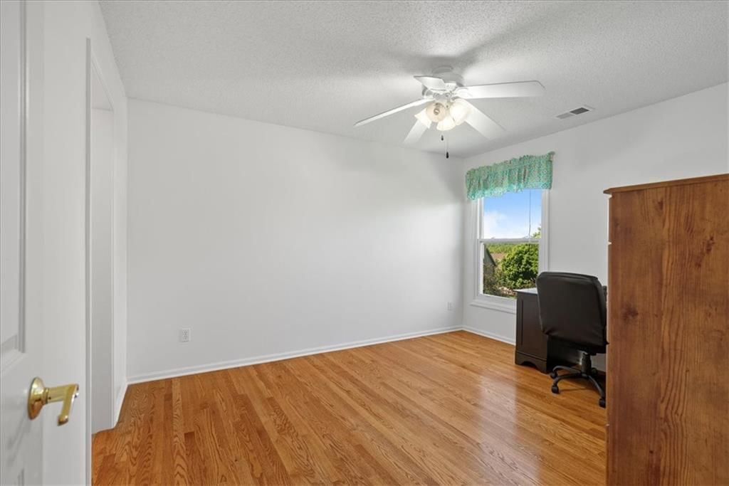 14436 Hemlock Street — photo 27