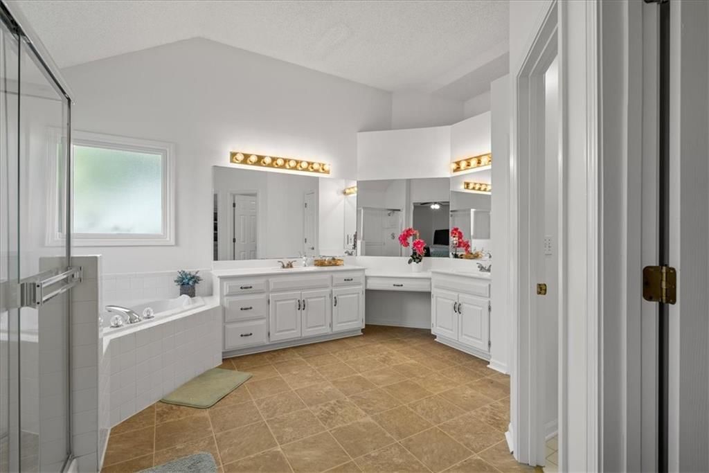 14436 Hemlock Street — photo 30