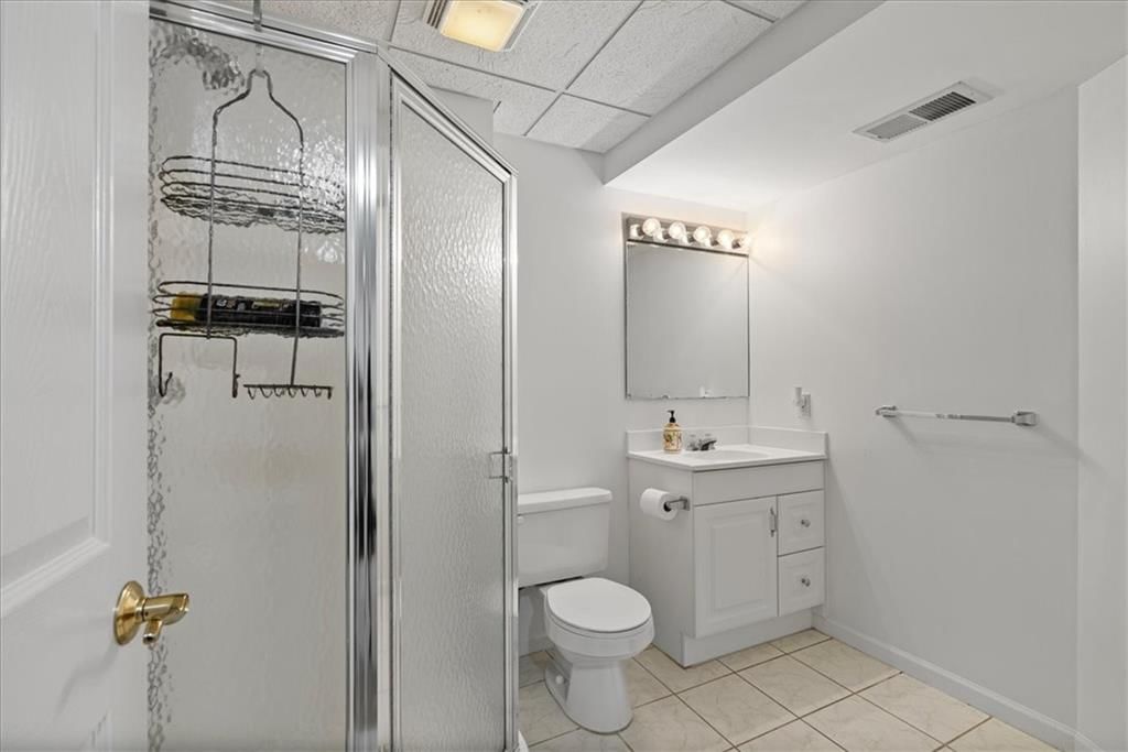 14436 Hemlock Street — photo 35