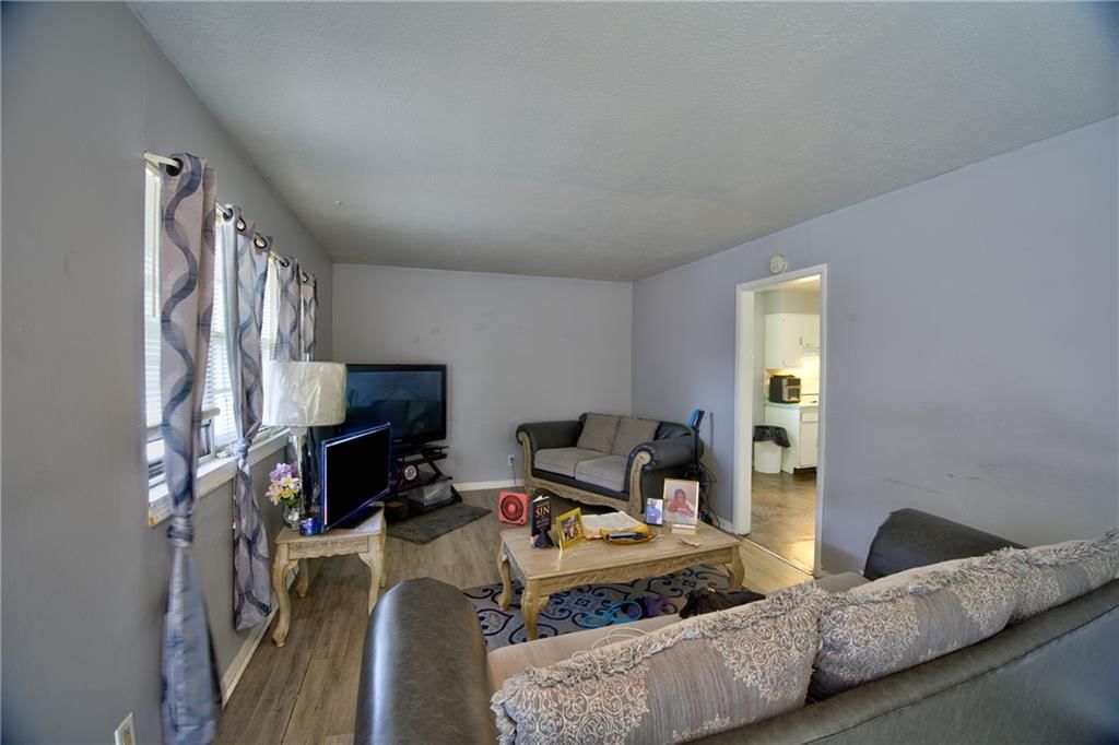 1836 E 78th Street — photo 24
