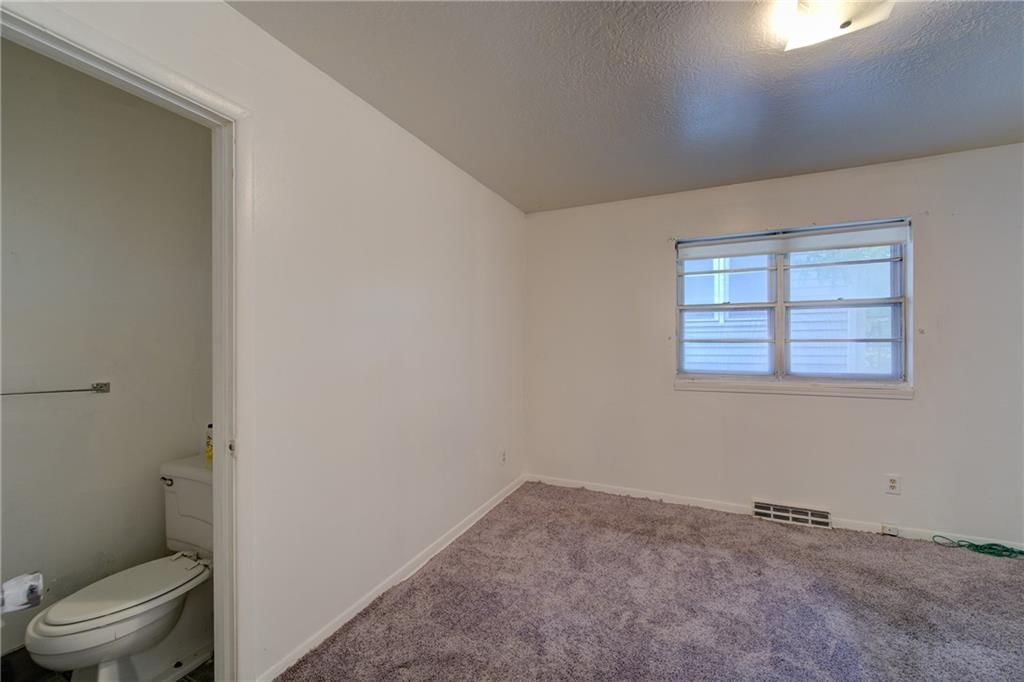 1836 E 78th Street — photo 32