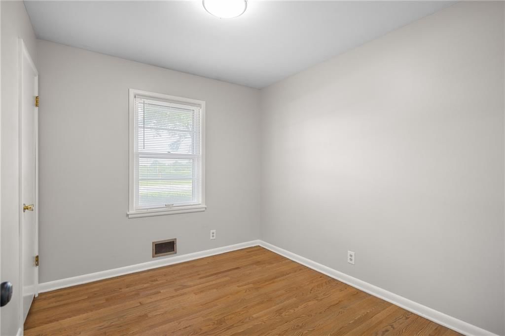 10809 E 47th Street — photo 13
