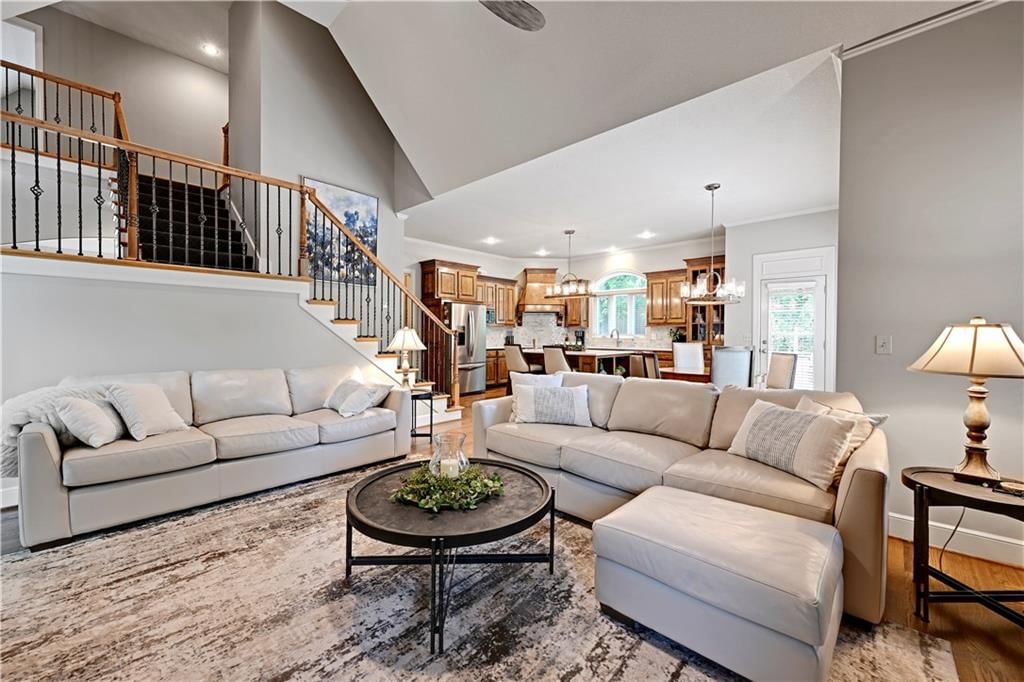 5609 Roundtree Street — photo 11