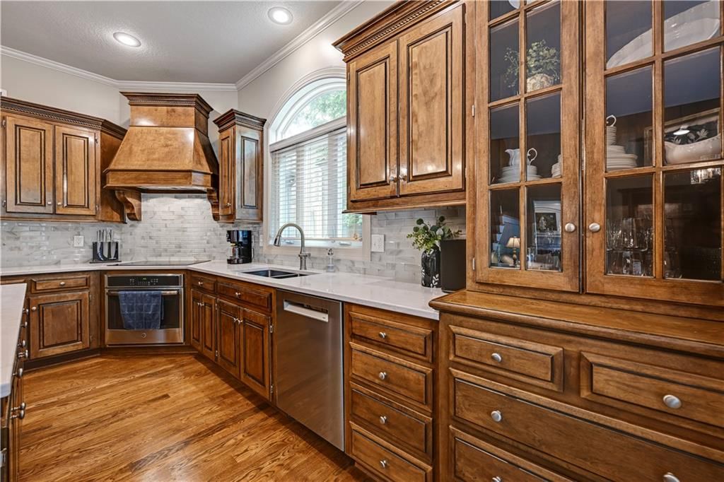 5609 Roundtree Street — photo 18