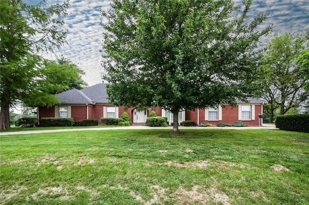 1406 S Golf Club Drive — photo 32