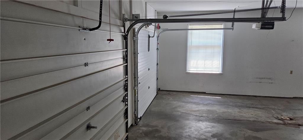 1406 S Golf Club Drive — photo 34