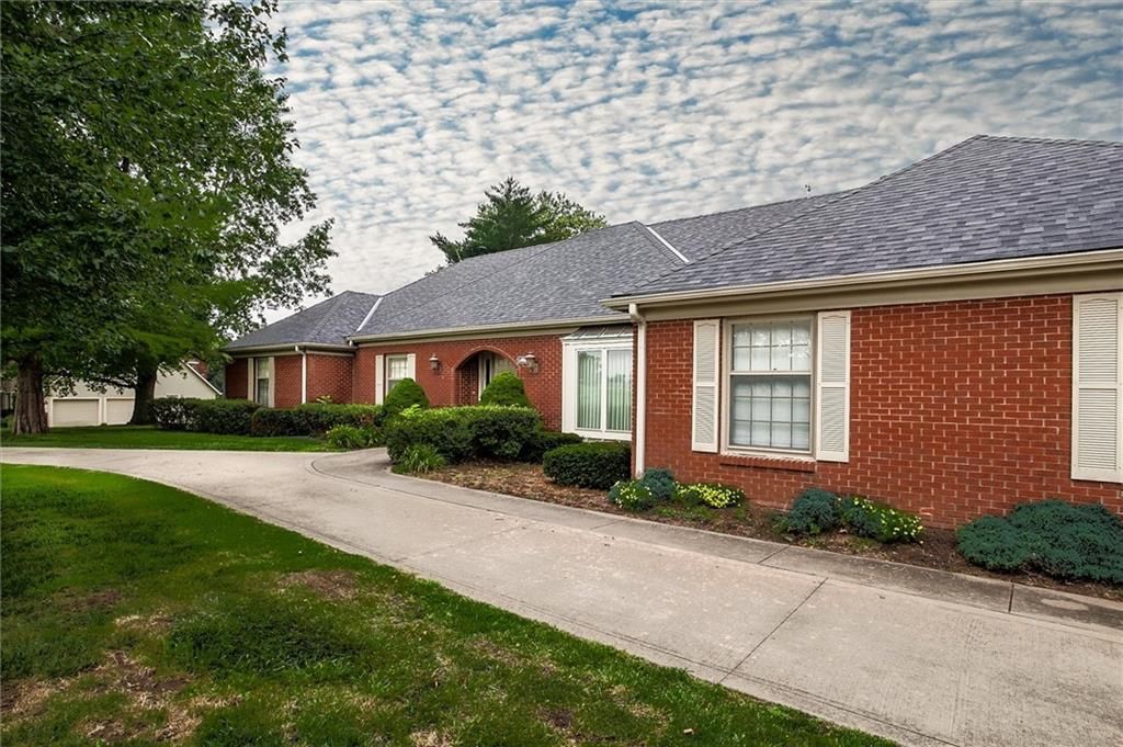 1406 S Golf Club Drive — photo 36