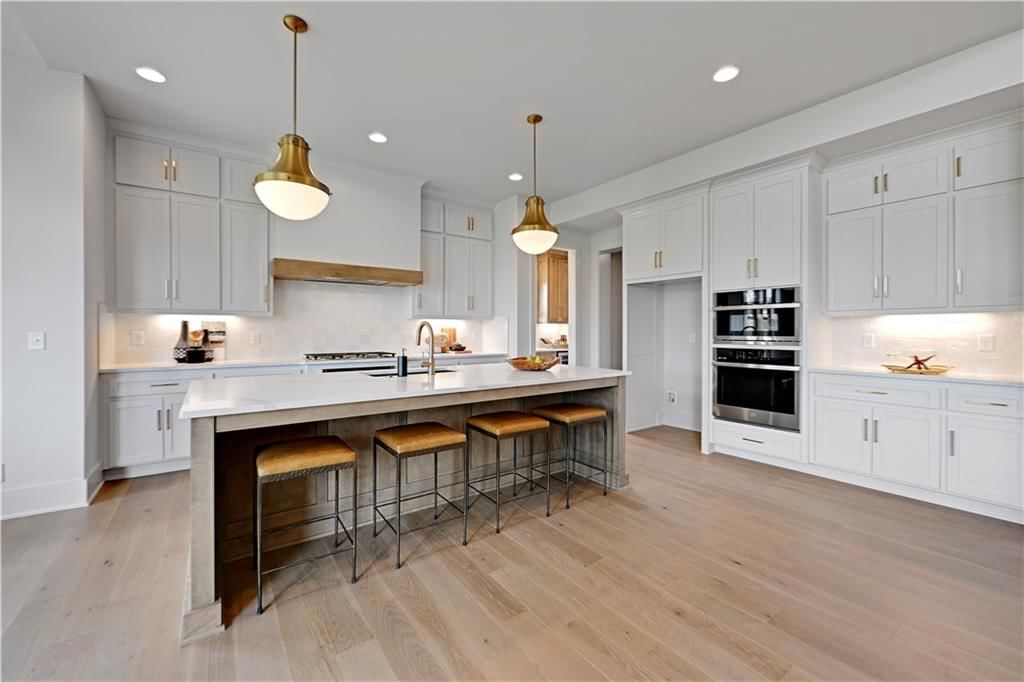 17325 Earnshaw Street — photo 16