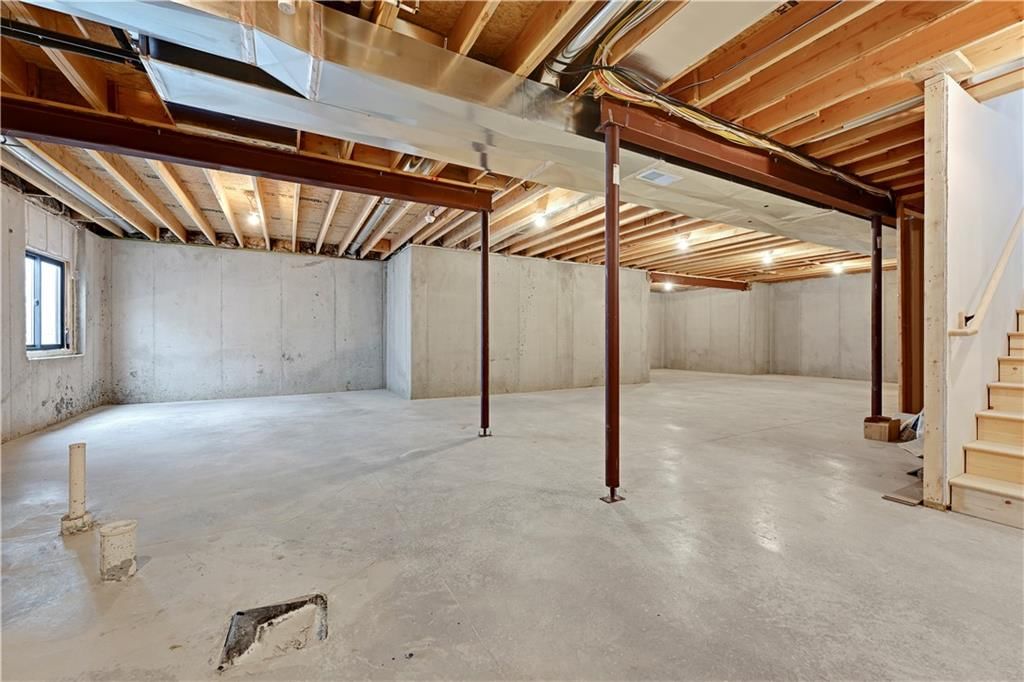 17325 Earnshaw Street — photo 24