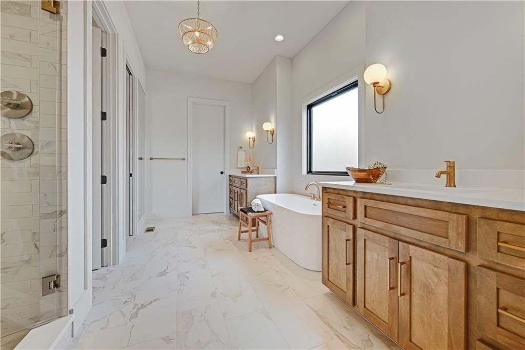 17325 Earnshaw Street — photo 28