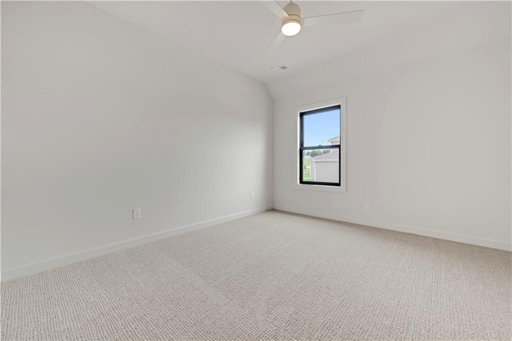 17325 Earnshaw Street — photo 37
