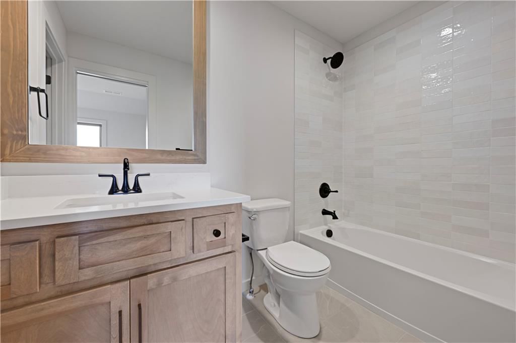 17325 Earnshaw Street — photo 40