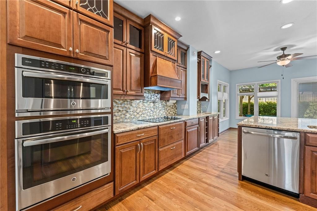 15606 W 79th Terrace — photo 9