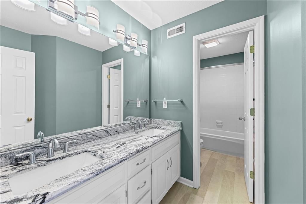 15606 W 79th Terrace — photo 34