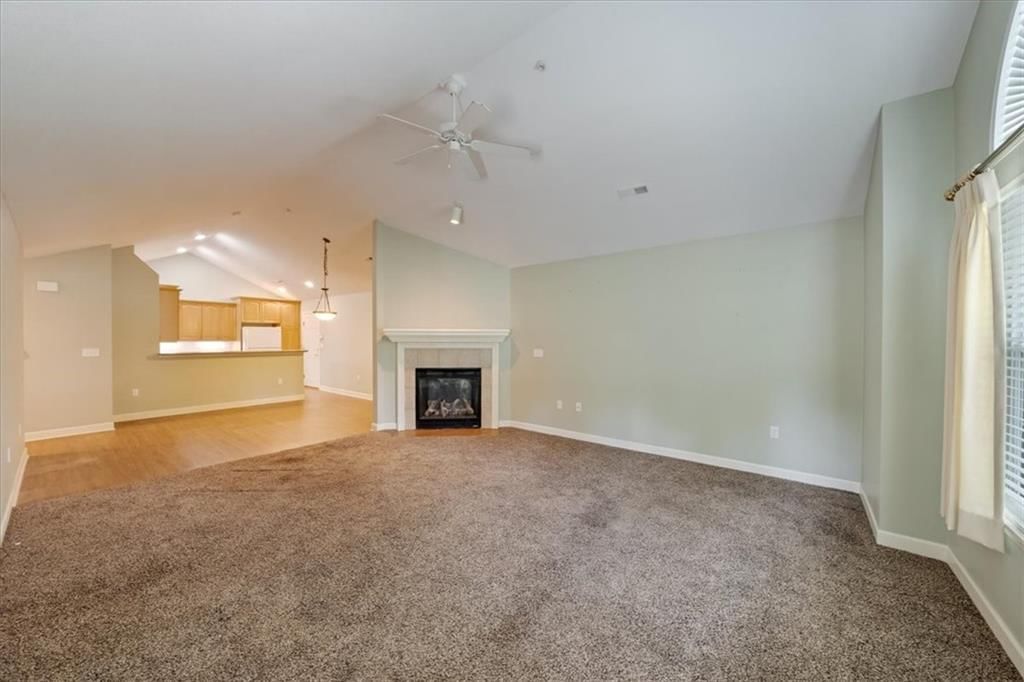 7213 MEADOW VIEW Street — photo 5