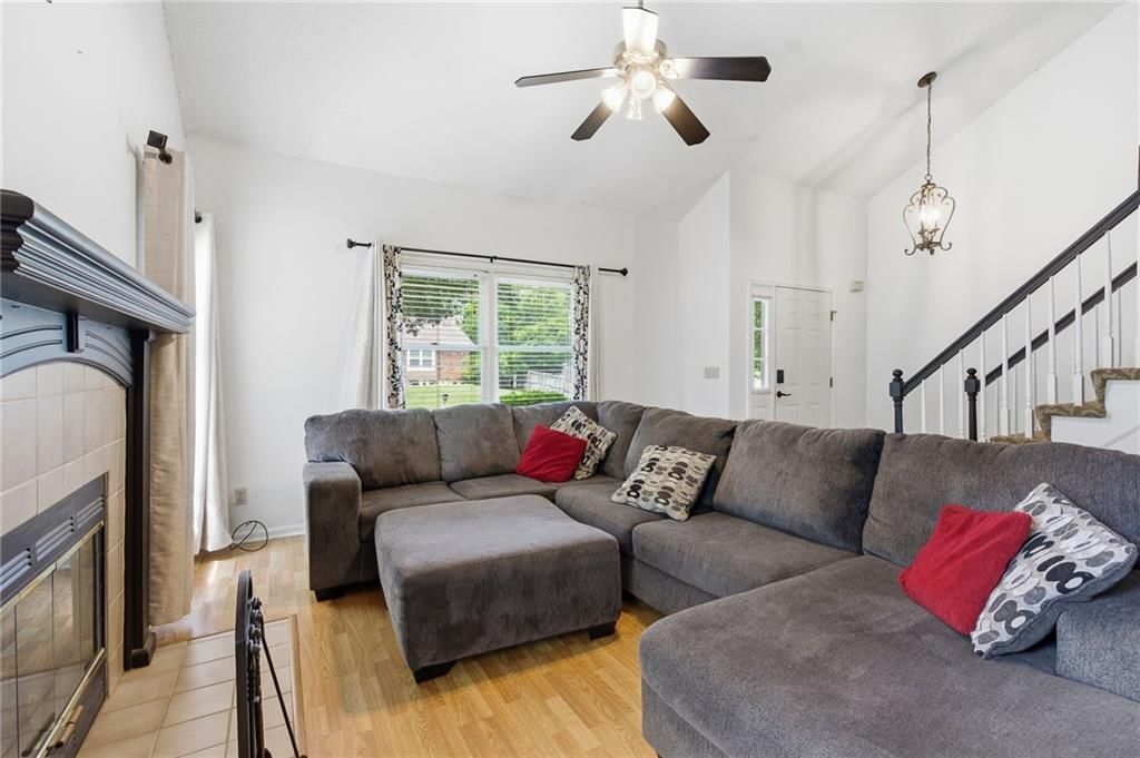 521 Airway Lane — photo 10