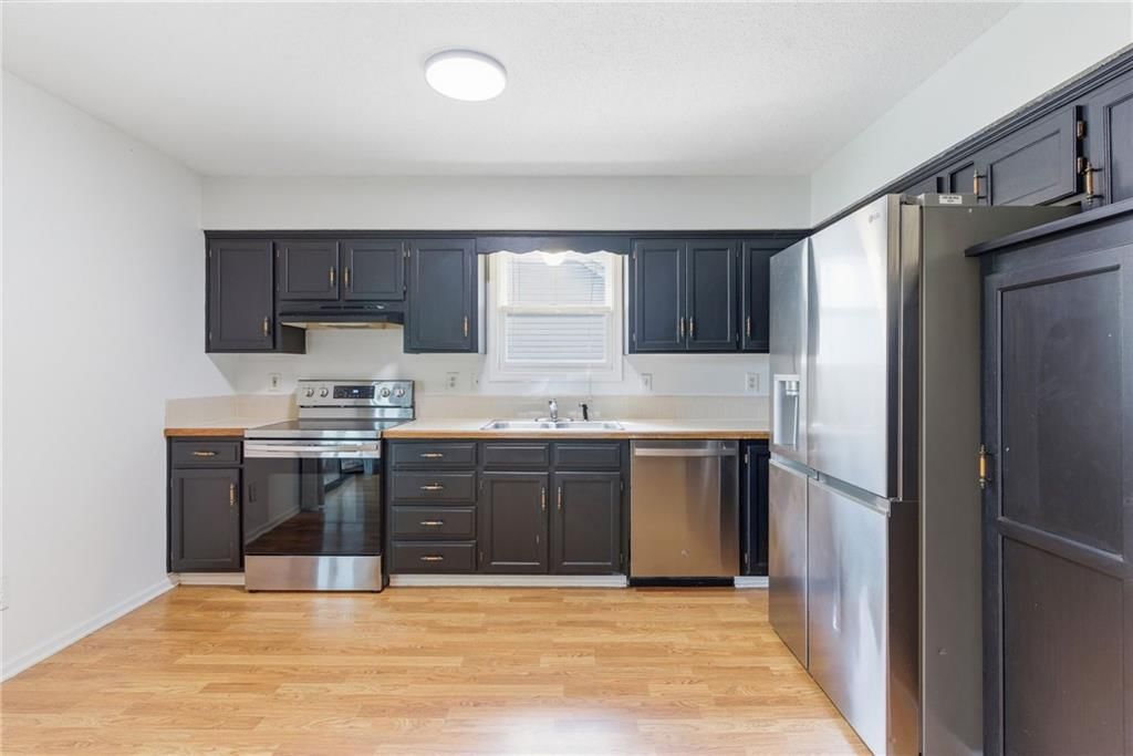 521 Airway Lane — photo 18