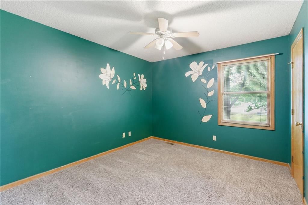 521 Airway Lane — photo 28