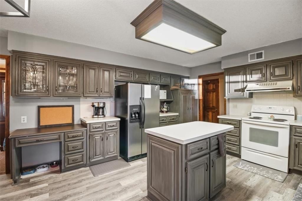 3705 S Marion Court — photo 11
