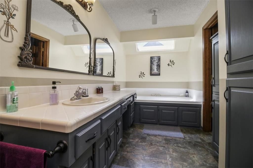 3705 S Marion Court — photo 17
