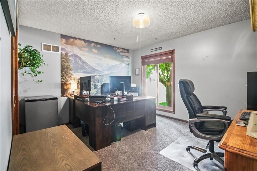 3705 S Marion Court — photo 21
