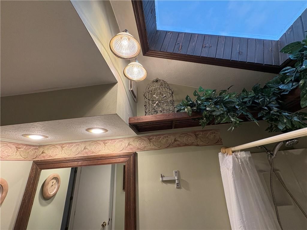 1404 NW Sandalwood Court — photo 15
