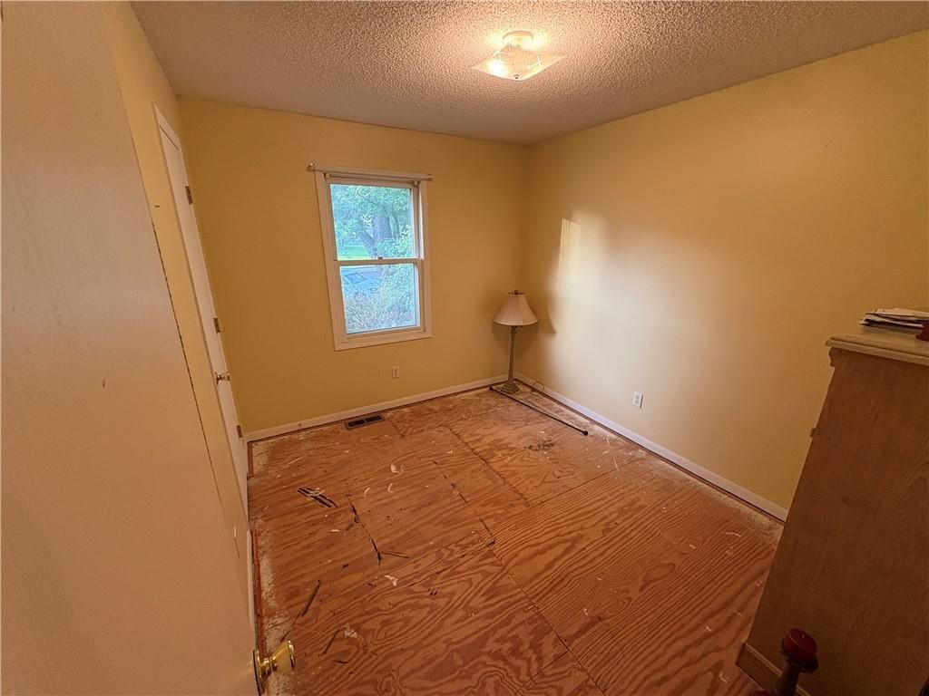 1404 NW Sandalwood Court — photo 17