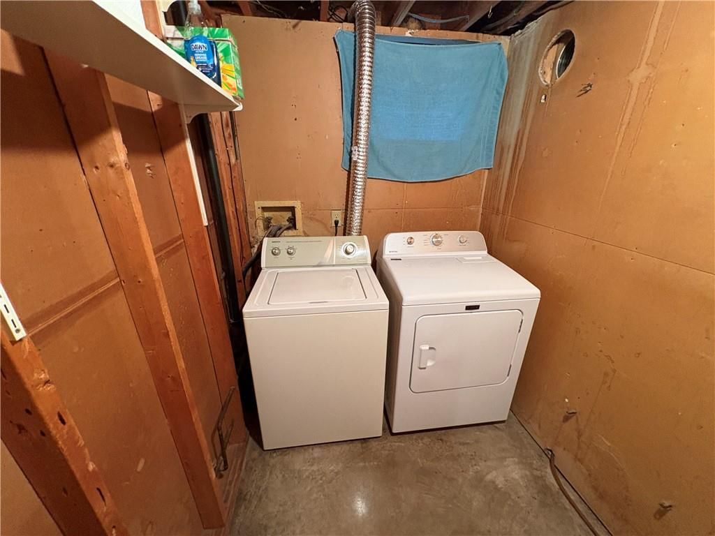 1404 NW Sandalwood Court — photo 21