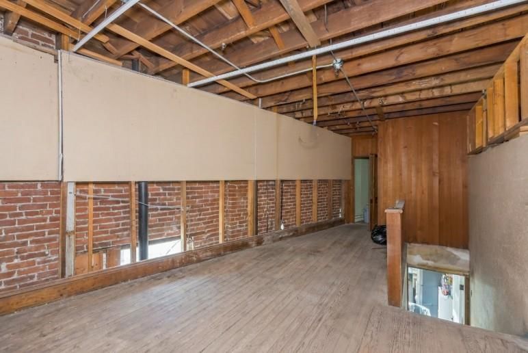 1621 N 25th Street — photo 29