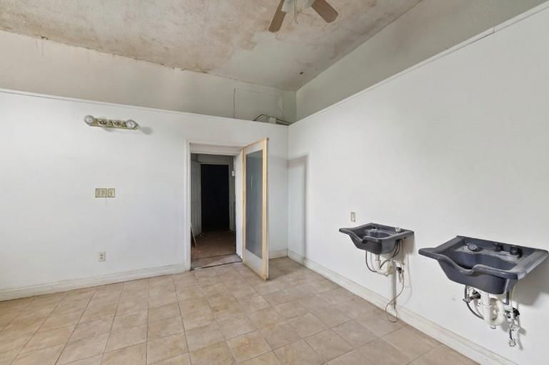 1621 N 25th Street — photo 37