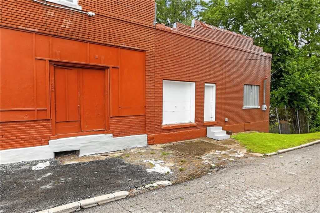 1621 N 25th Street — photo 45