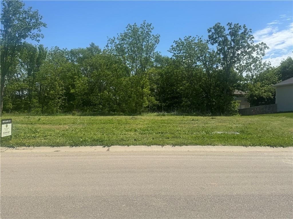 20755 Emerald Street — photo 4