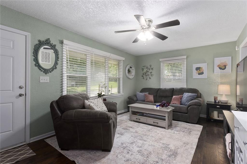 5313 N Euclid Avenue — photo 4