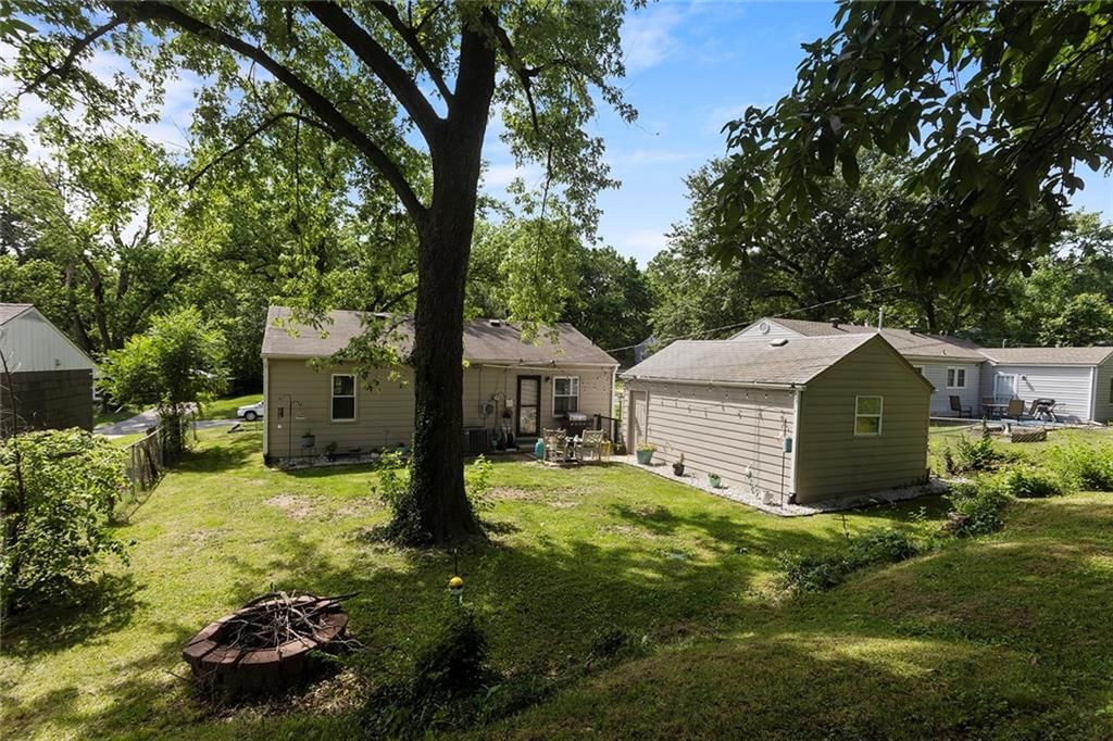 5313 N Euclid Avenue — photo 25