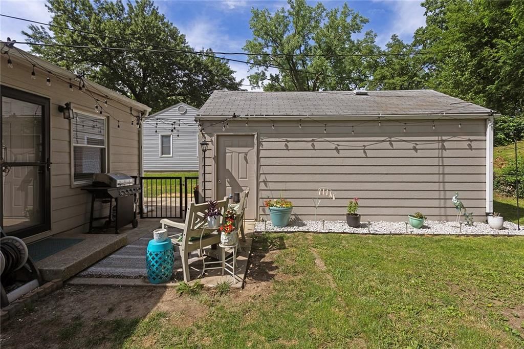 5313 N Euclid Avenue — photo 28