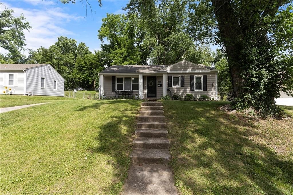 5313 N Euclid Avenue — photo 31