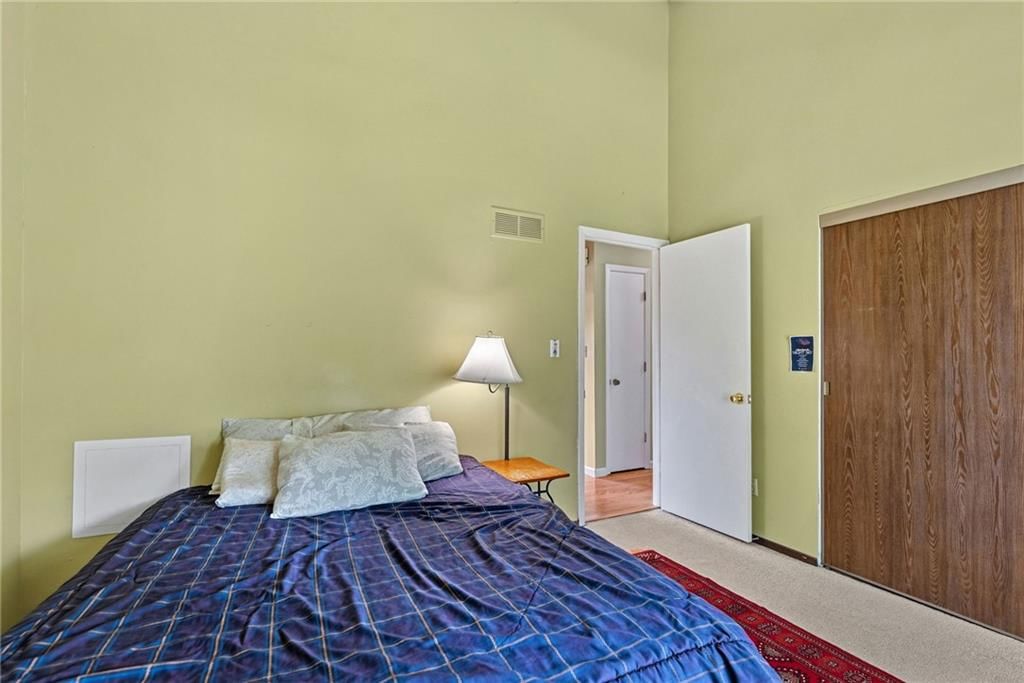 5737 N Oregon Avenue — photo 17