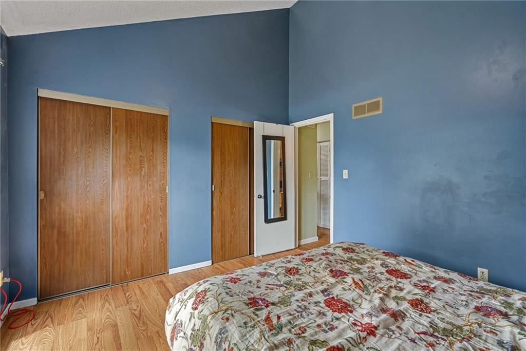 5737 N Oregon Avenue — photo 20