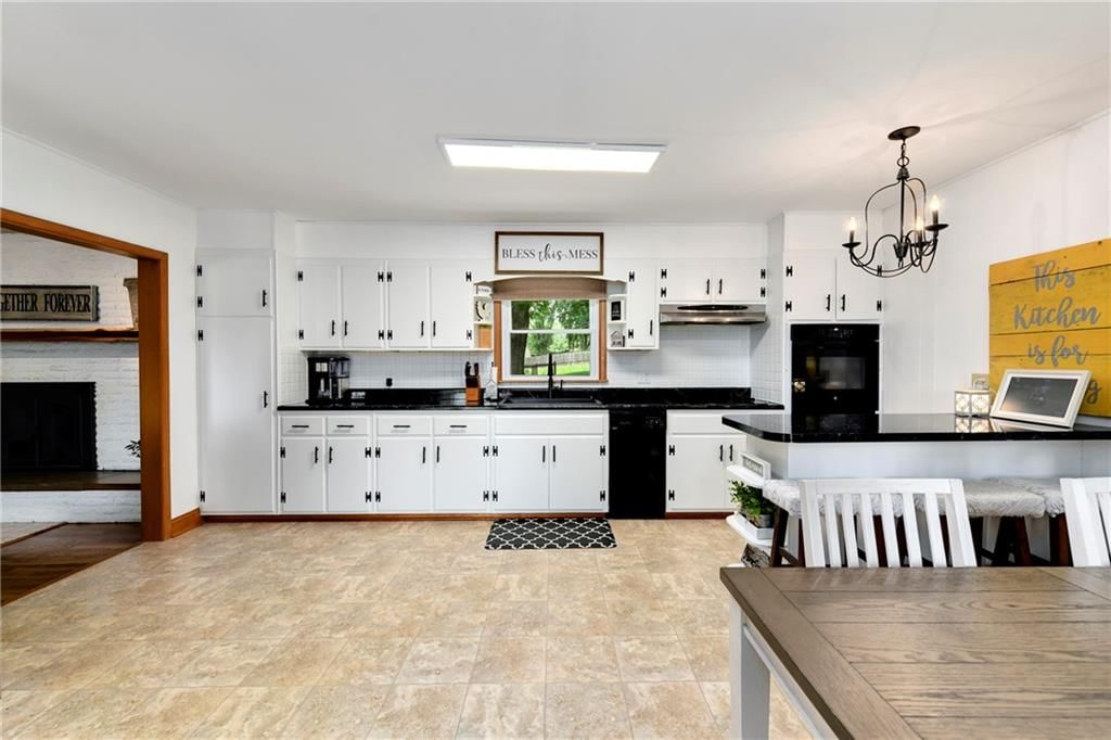 1514 Vilas Street — photo 11
