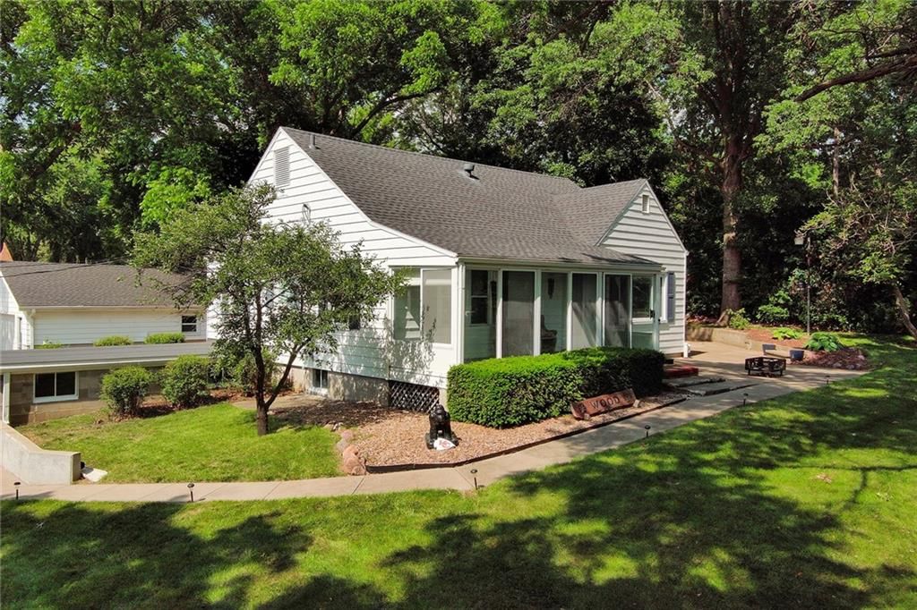 1514 Vilas Street — photo 32