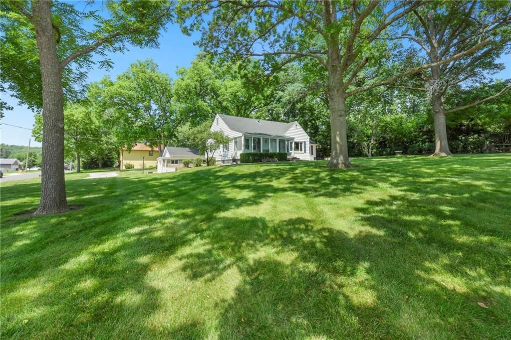 1514 Vilas Street — photo 33