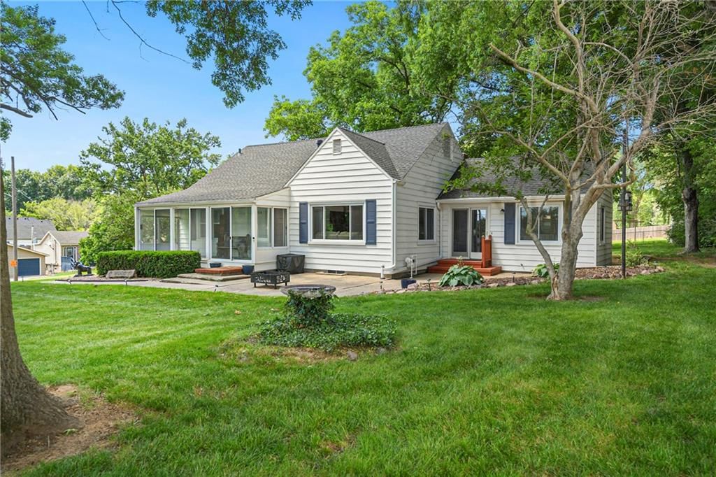 1514 Vilas Street — photo 34