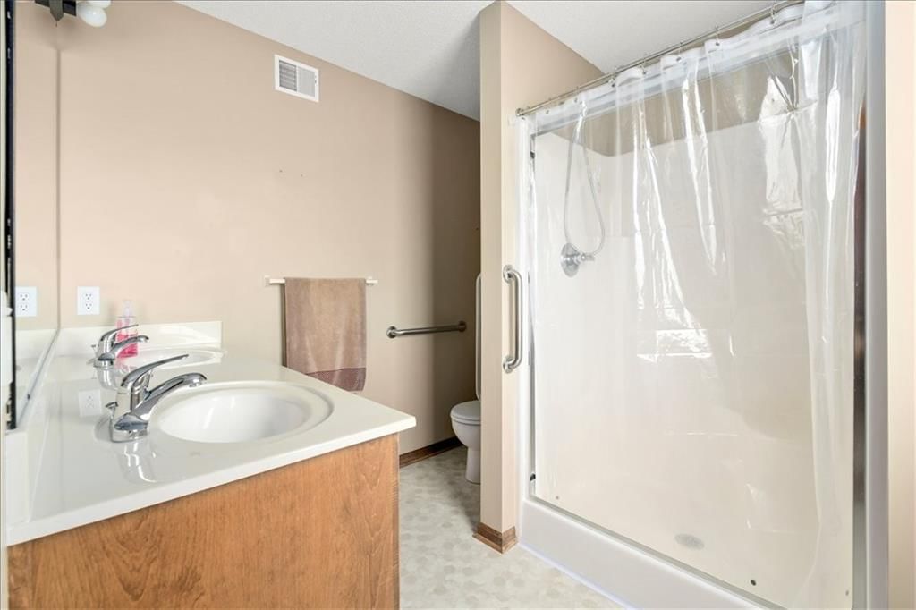 16914 Meadow Creek Court — photo 14