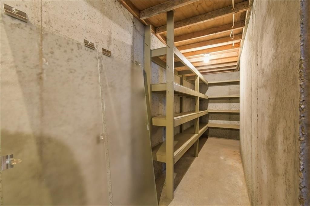 16914 Meadow Creek Court — photo 20