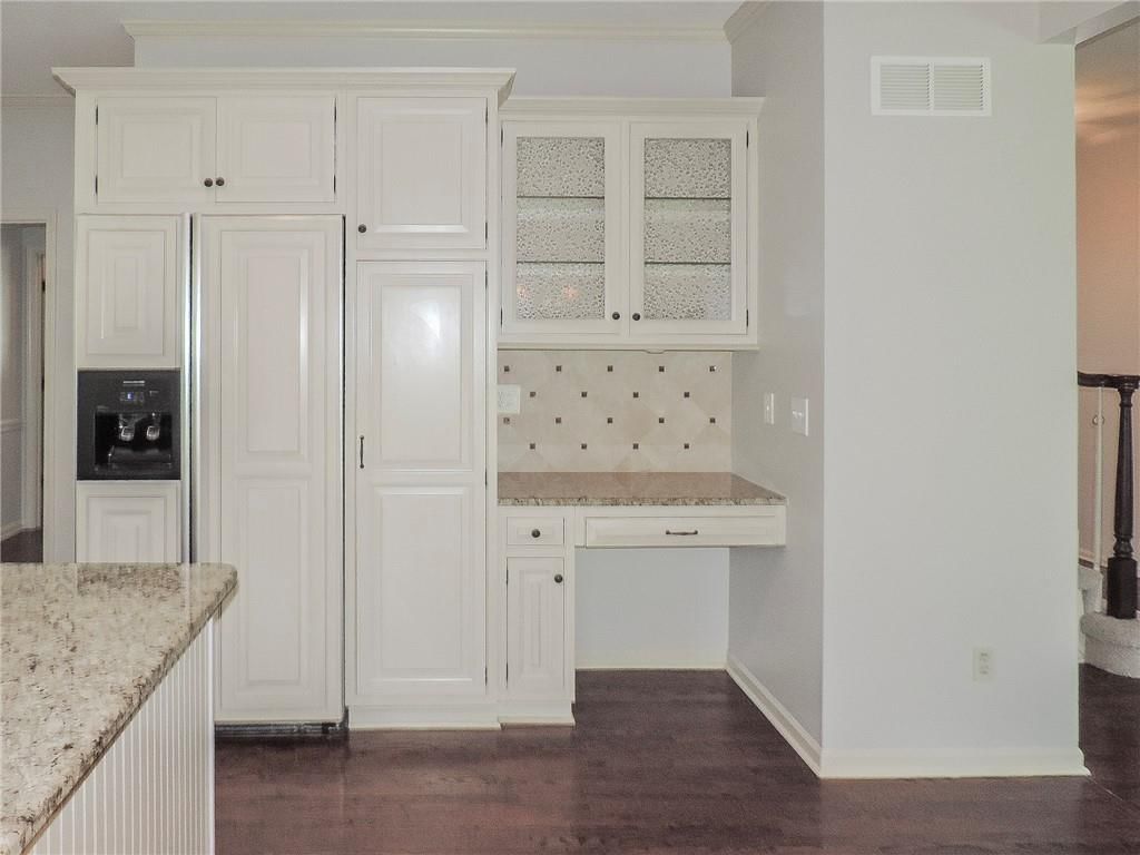 15715 BEVERLY Street — photo 15