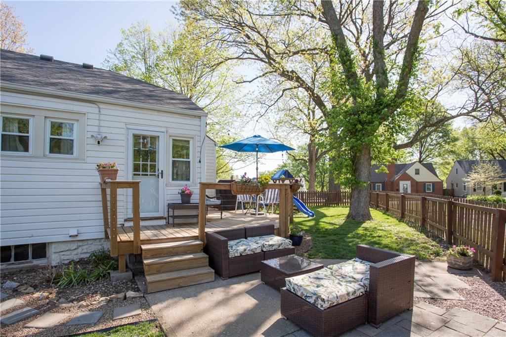 5526 Lowell Street — photo 37