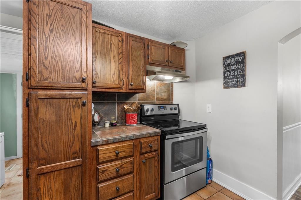 426 W Walnut Street — photo 15