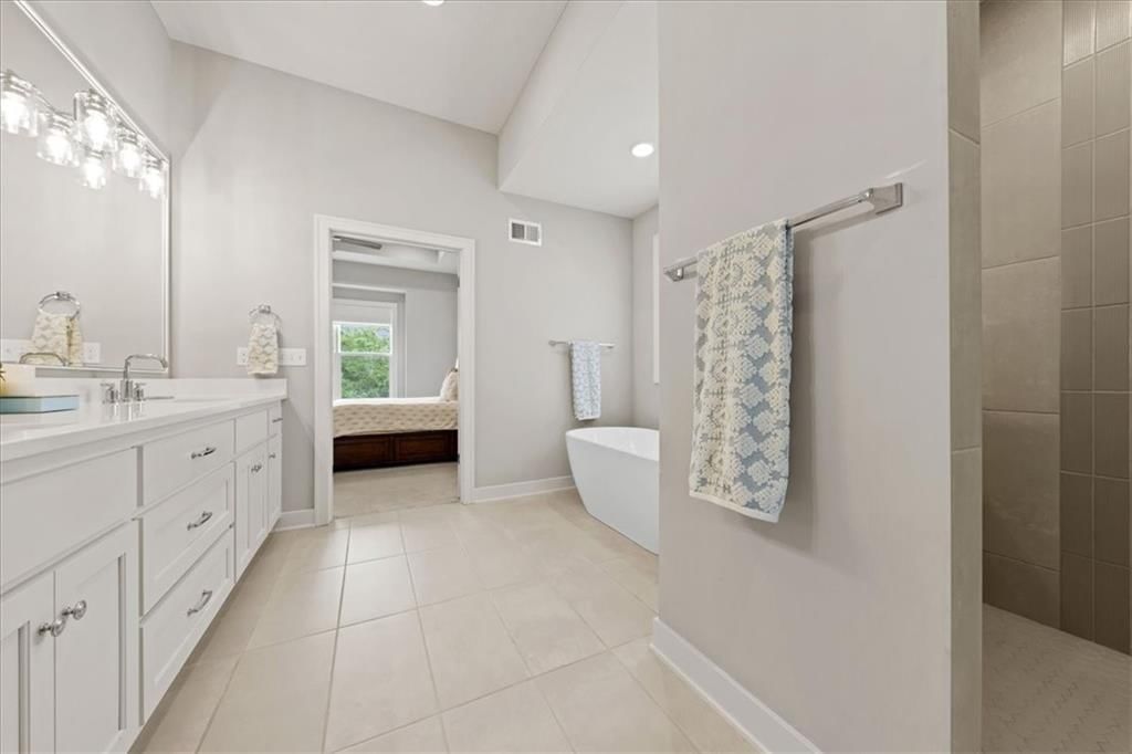 13430 Terrace Park Drive — photo 16